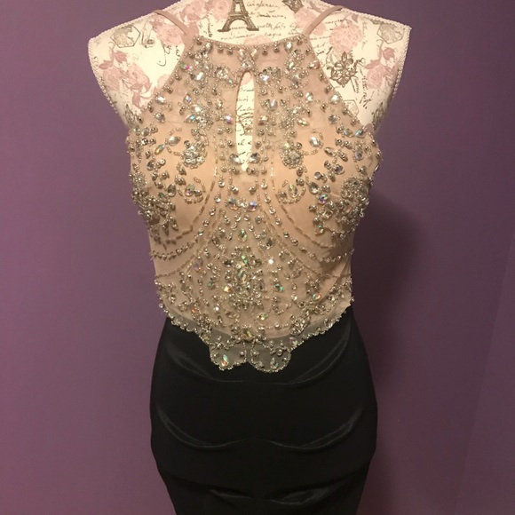 Nude & black beaded cocktail dress - Picture 2 of 8